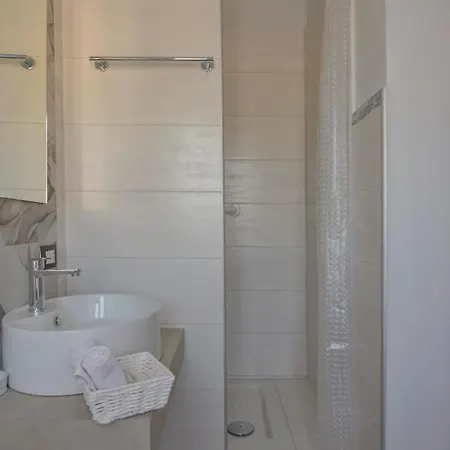 Guest house Giardino Di Giunone 2*